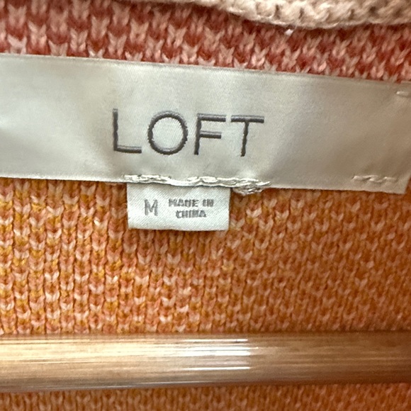 LOFT Women's Turtleneck Sweater - Cream with Heart Pattern - Picture 6 of 8